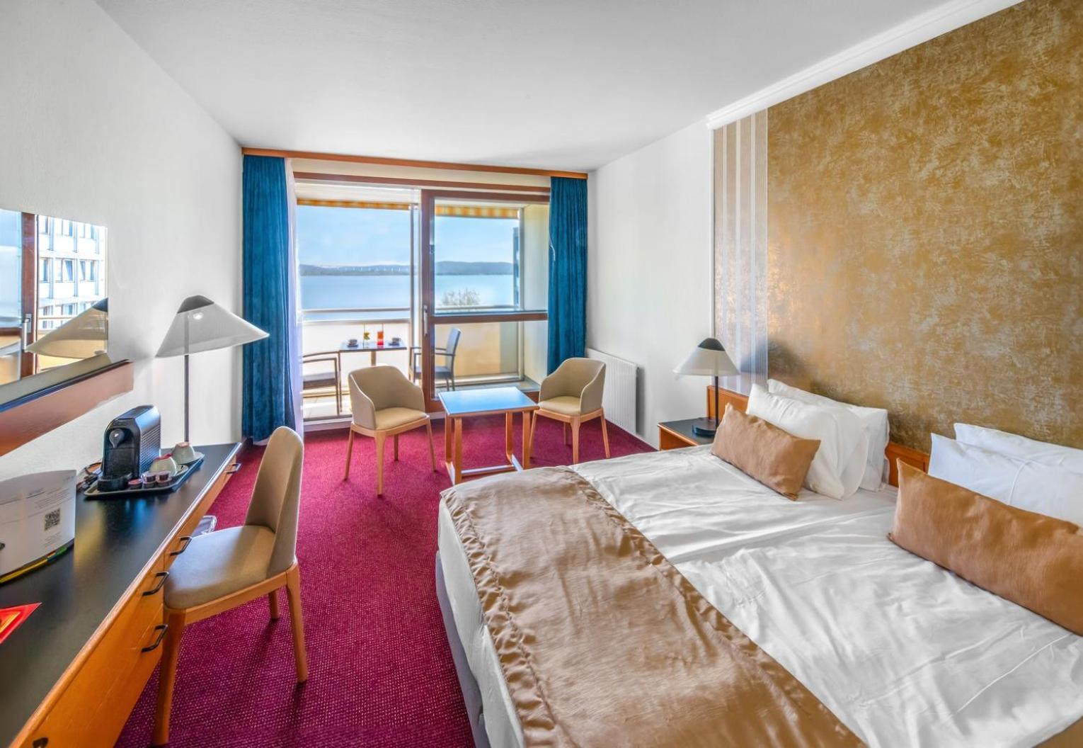 Hotel Club 티하니 외부 사진